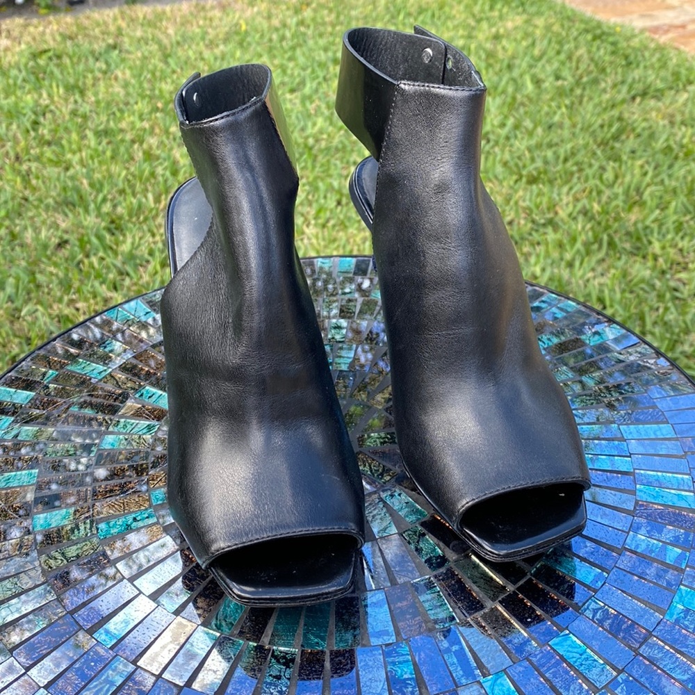 3.1 Phillip Lim black leather platforms size 37